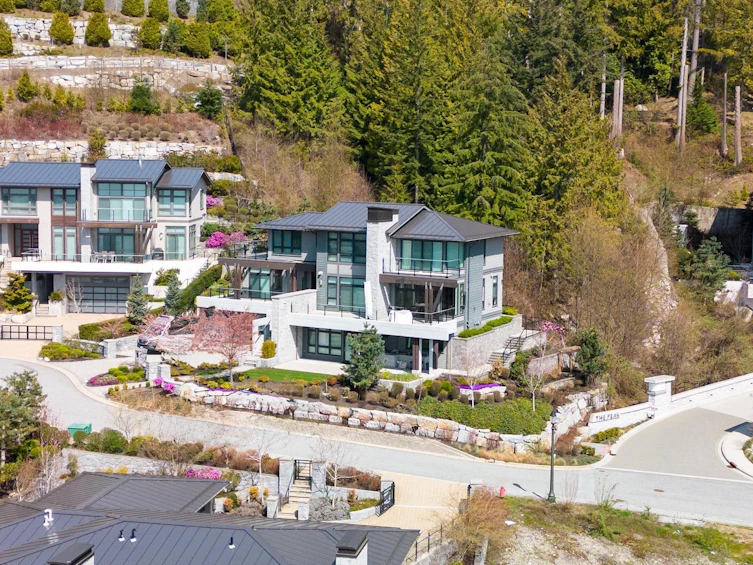 2948 Burfield Place, West Vancouver, BC, V7S 0A9