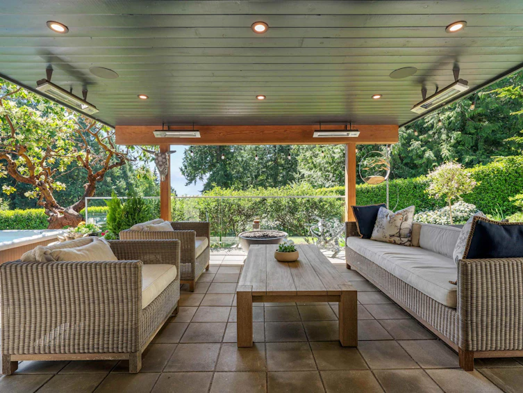6184 Eastmont Drive, West Vancouver, BC, V7W 1X3 - 32