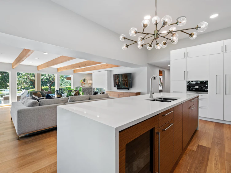 6184 Eastmont Drive, West Vancouver, BC, V7W 1X3 - 11