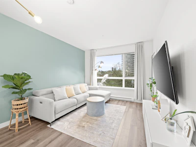 515-2188 Madison Avenue - 4