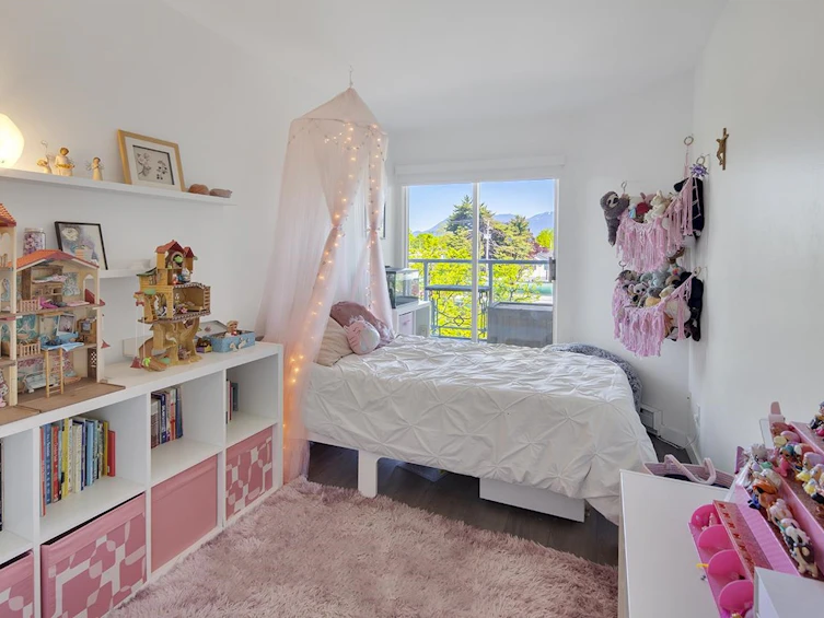 207-3280 W Broadway, Vancouver, BC, V6K 2H4 - 22