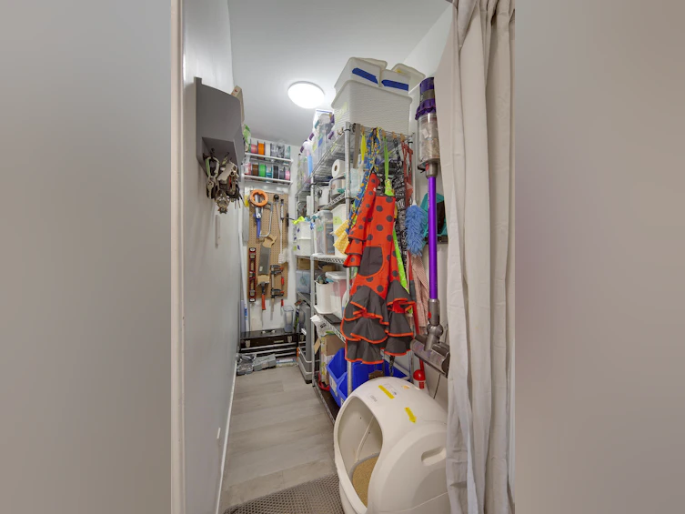 207-3280 W Broadway, Vancouver, BC, V6K 2H4 - 25
