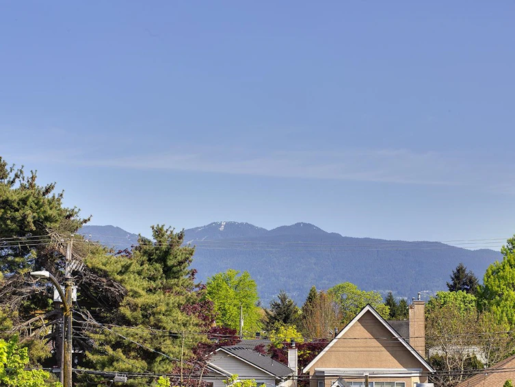 207-3280 W Broadway, Vancouver, BC, V6K 2H4 - 8