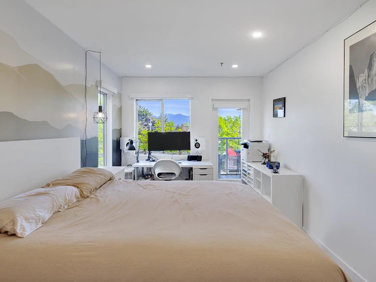 207-3280 W Broadway, Vancouver, BC, V6K 2H4 - 20