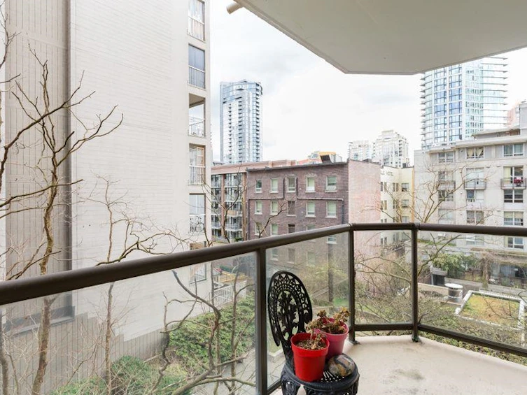 402-789 Drake Street, Vancouver, BC, V6Z 2N7 - 17
