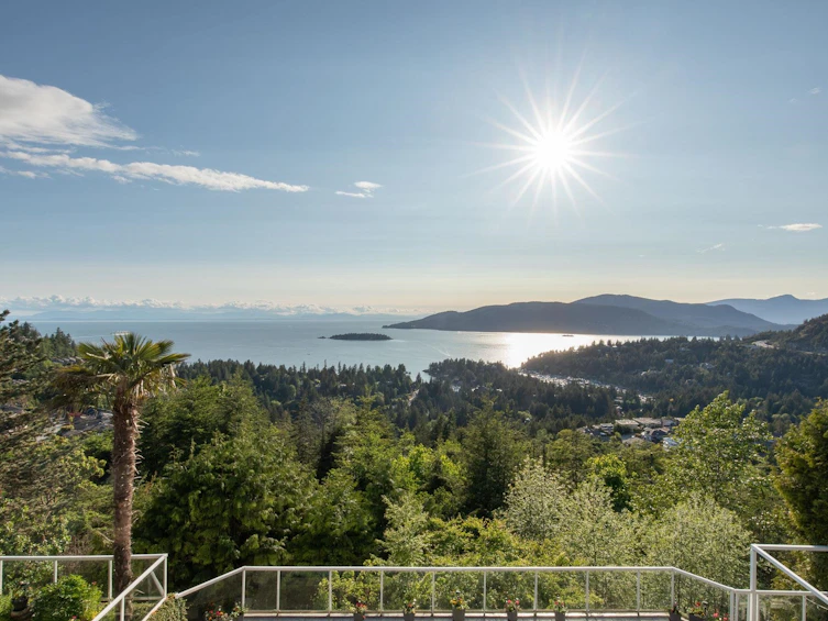 4729 Woodburn Road, West Vancouver, BC, V7S 3A8 - 34