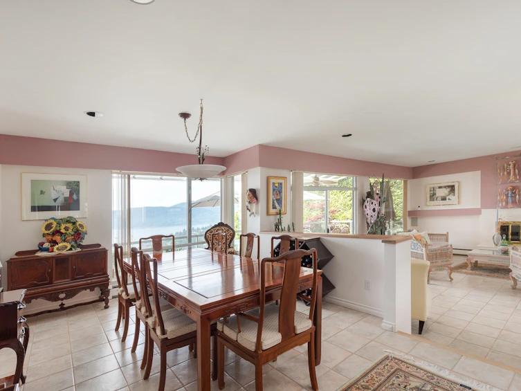 4729 Woodburn Road, West Vancouver, BC, V7S 3A8 - 13