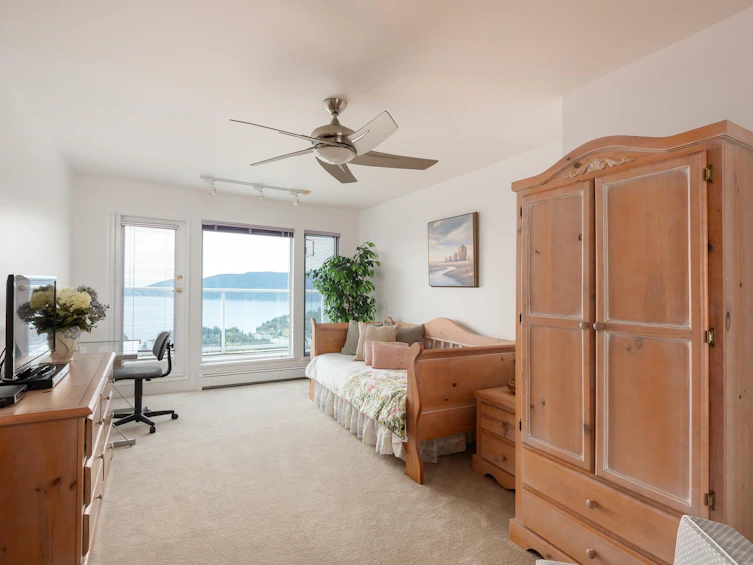 4729 Woodburn Road, West Vancouver, BC, V7S 3A8 - 26
