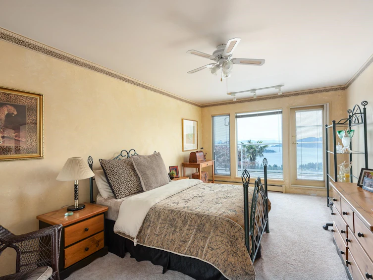 4729 Woodburn Road, West Vancouver, BC, V7S 3A8 - 28