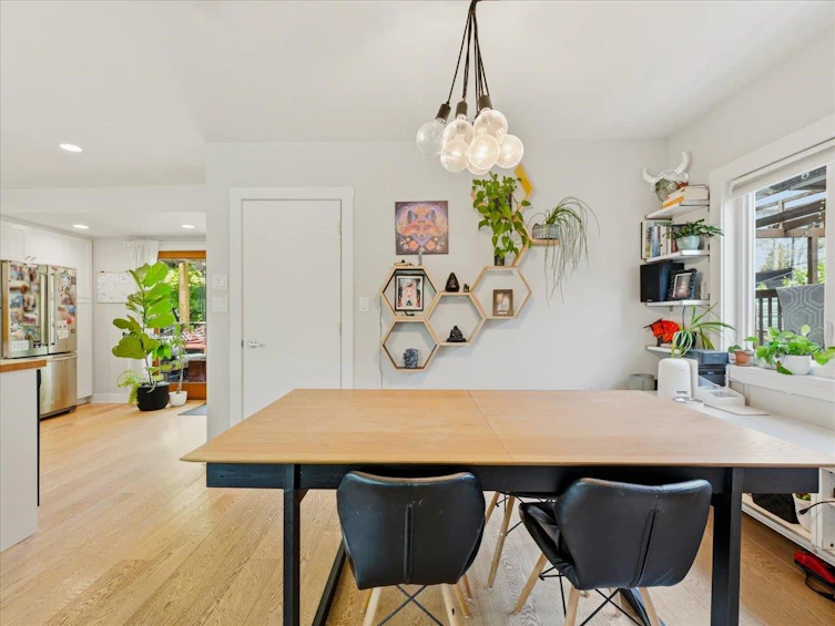 2607 E 5th Avenue, Vancouver, BC, V5M 1N1 - 13