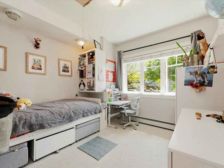 2607 E 5th Avenue, Vancouver, BC, V5M 1N1 - 17