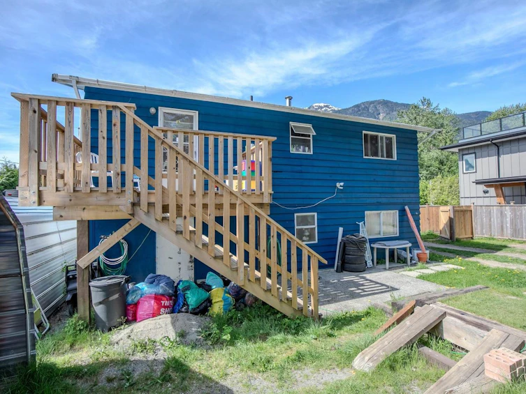 42066 Birken Road, Squamish, BC, V0N 1H0 - 6