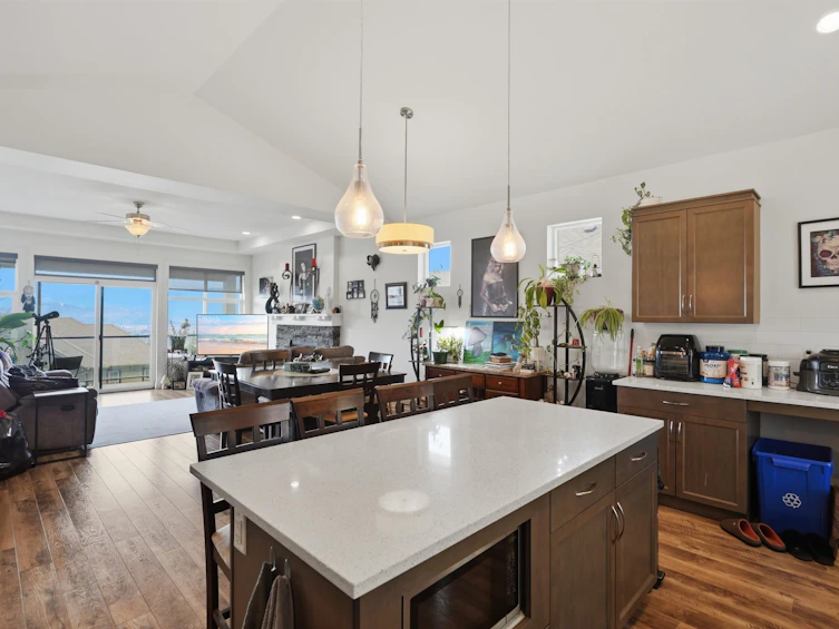 47254 Sylvan Drive, Chilliwack, BC, V2R 0R8 - 10
