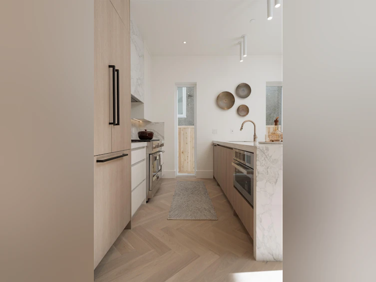2256 Garden Drive, Vancouver, BC, V5N 4X2 - 10