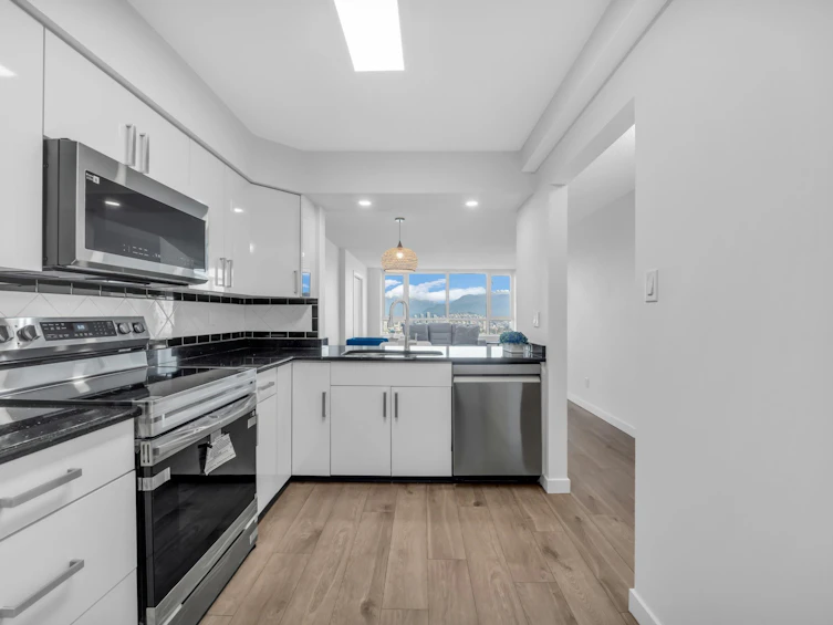 1904-6055 Nelson Avenue, Burnaby, BC, V5H 4L4 - 3