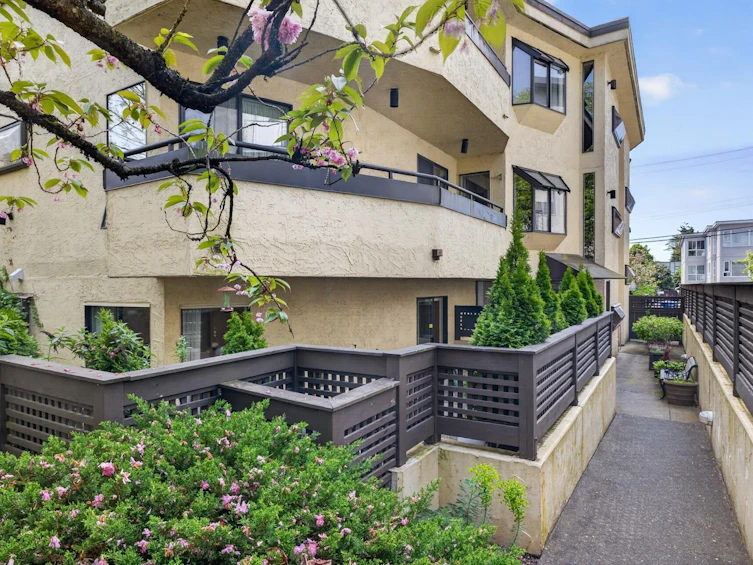 101-8645 Osler Street, Vancouver, BC, V6P 4E6 - 24