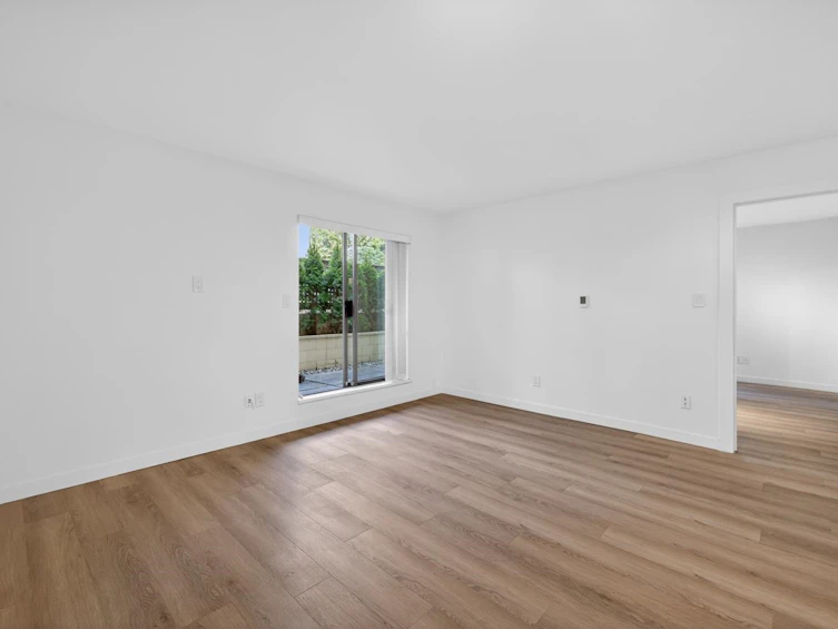 101-8645 Osler Street, Vancouver, BC, V6P 4E6 - 8