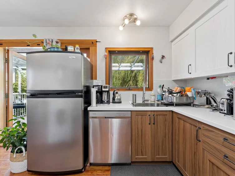 430 W Kings Road, North Vancouver, BC, V7N 2M3 - 8