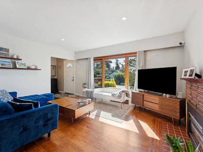 430 W Kings Road - 2