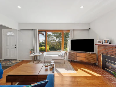 430 W Kings Road - 3