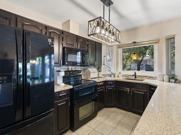 9109 160a Street, Surrey, BC, V4N 3A6 - 15