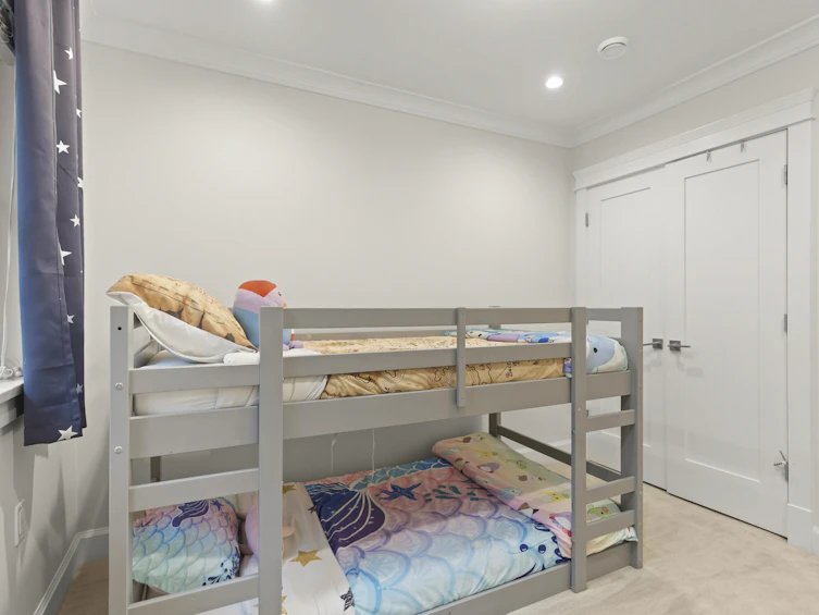 554 E 10th Avenue, Vancouver, BC, V5T 2A4 - 26