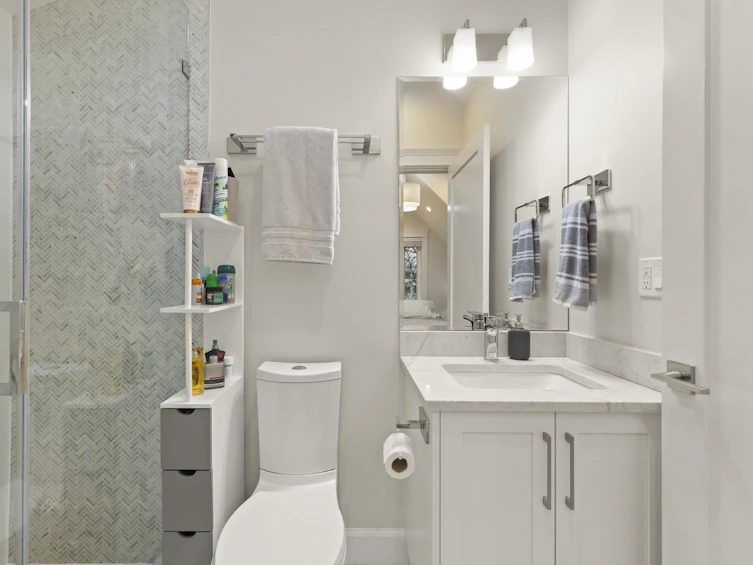 554 E 10th Avenue, Vancouver, BC, V5T 2A4 - 24