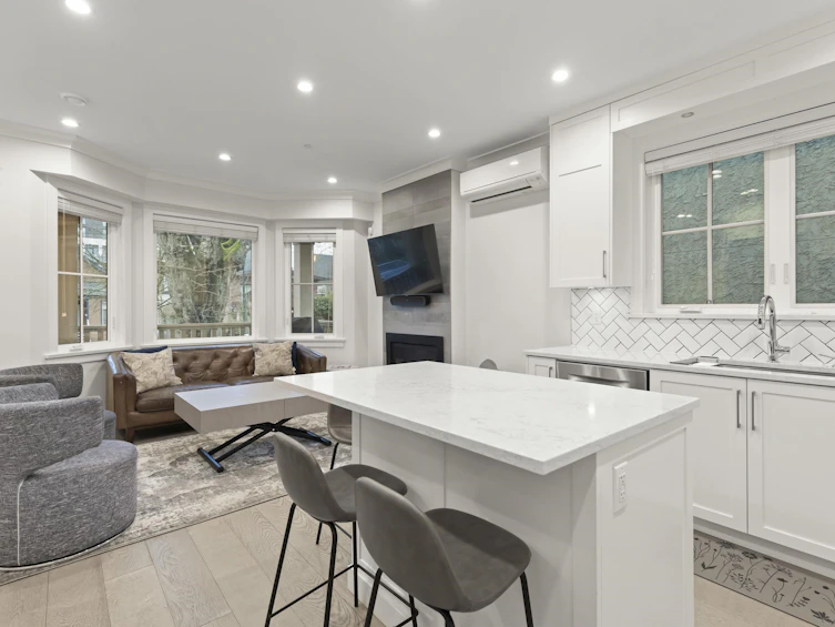 554 E 10th Avenue, Vancouver, BC, V5T 2A4 - 14