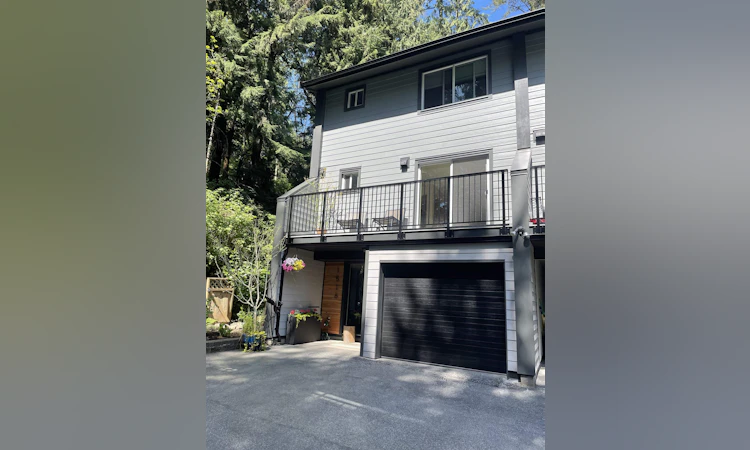 1516 Mcnair Drive