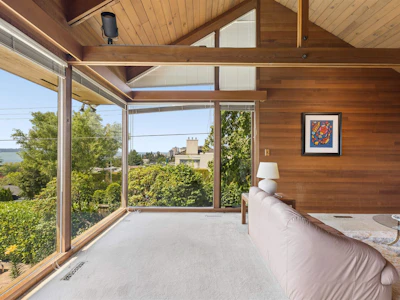 1092 Duchess Avenue - 5