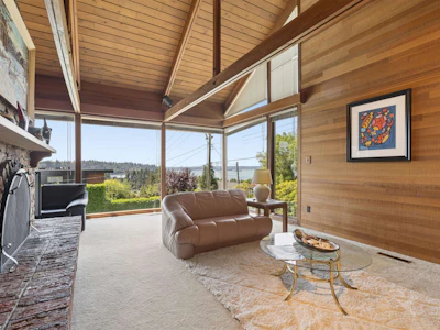 1092 Duchess Avenue - 3