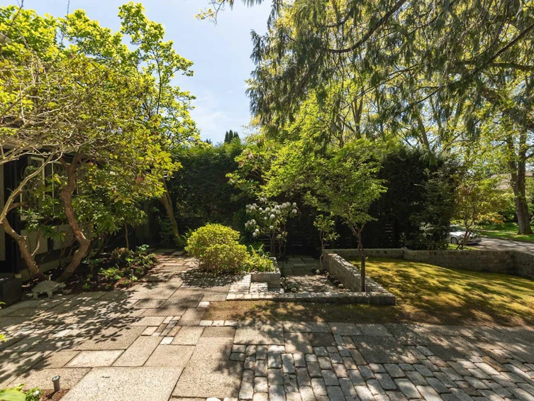 5976 Alma Street, Vancouver, BC, V6N 1Y4 - 2
