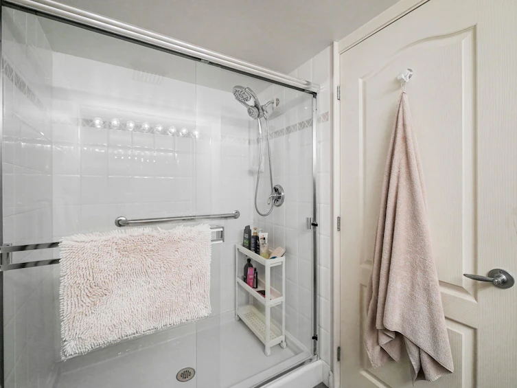 406-22022 49 Avenue, Langley, BC, V3A 3R9 - 16