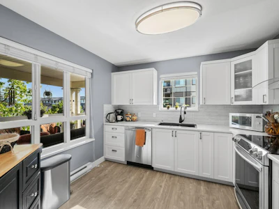 406-22022 49 Avenue - 4