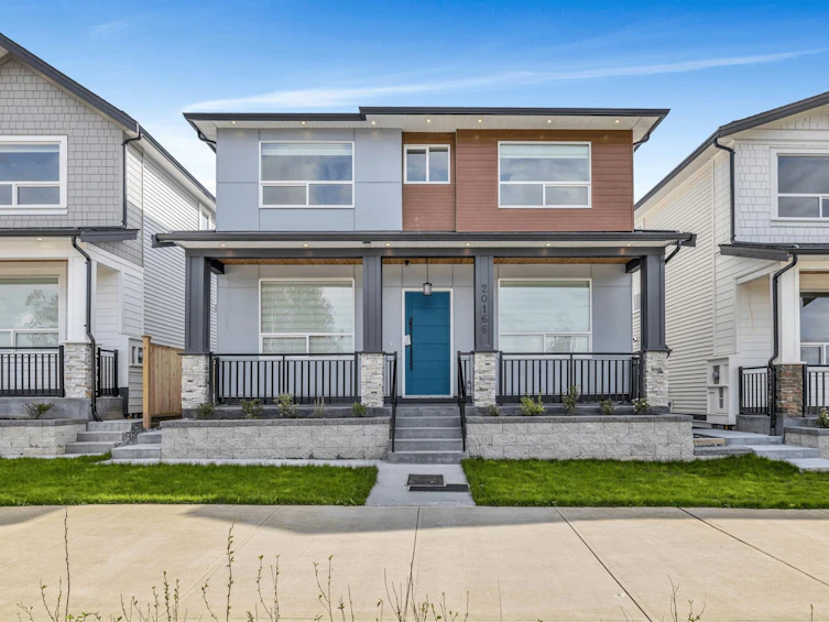 20166 82 Avenue, Langley, BC, V2Y 2A8
