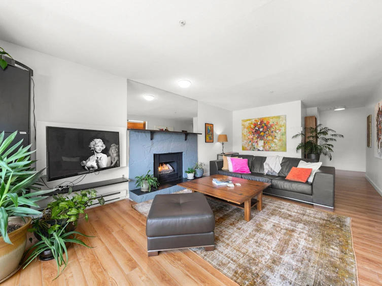 202-1000 Bowron Court, North Vancouver, BC, V7H 2V7 - 2