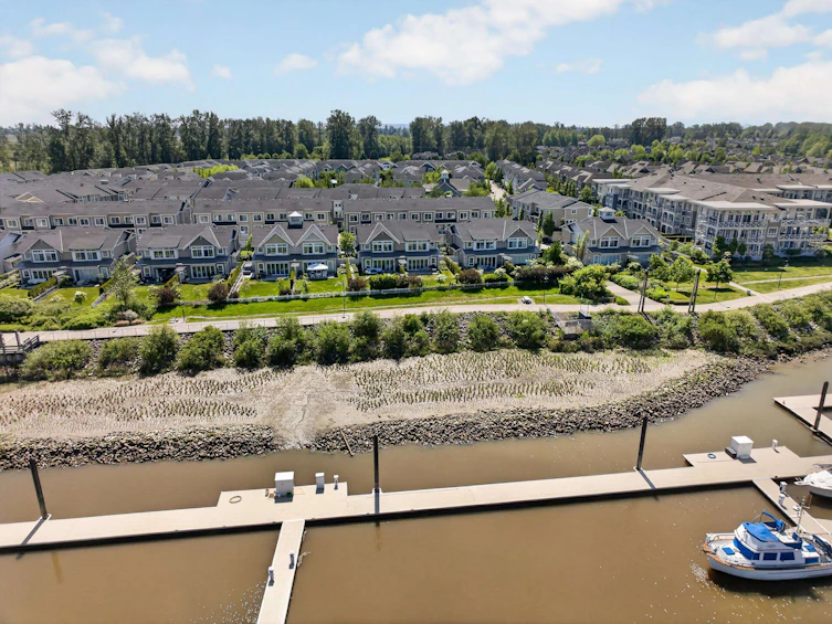 63-5551 Admiral Way, Delta, BC, V4K 0C9 - 2