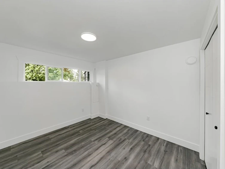 14927 Kew Drive Drive, Surrey, BC, V3R 4Y1 - 25