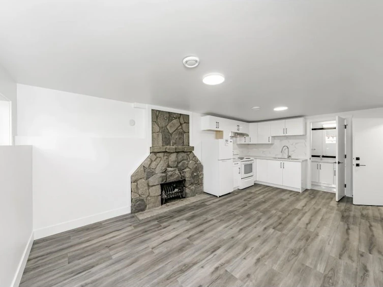 14927 Kew Drive Drive, Surrey, BC, V3R 4Y1 - 29