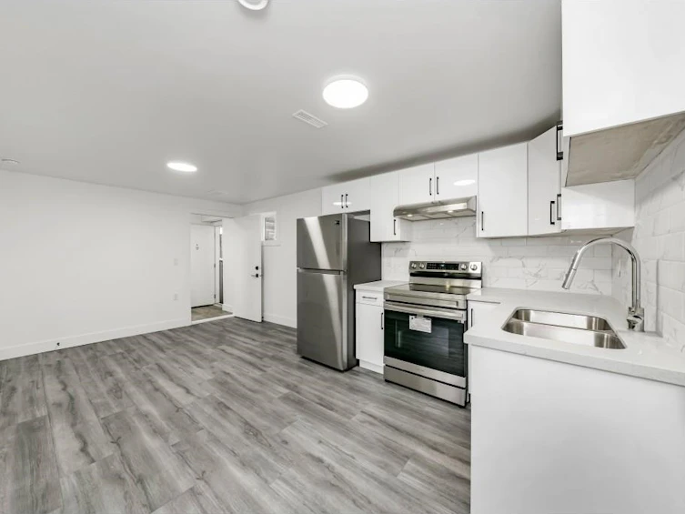 14927 Kew Drive Drive, Surrey, BC, V3R 4Y1 - 22