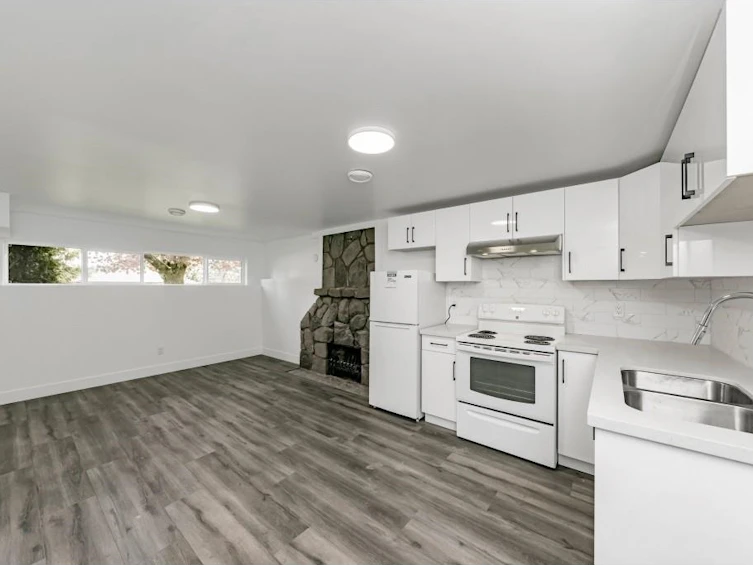 14927 Kew Drive Drive, Surrey, BC, V3R 4Y1 - 28