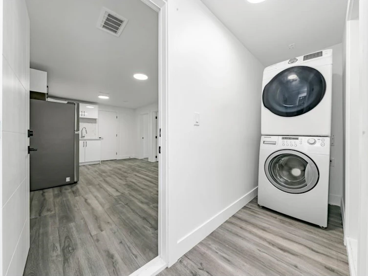 14927 Kew Drive Drive, Surrey, BC, V3R 4Y1 - 27