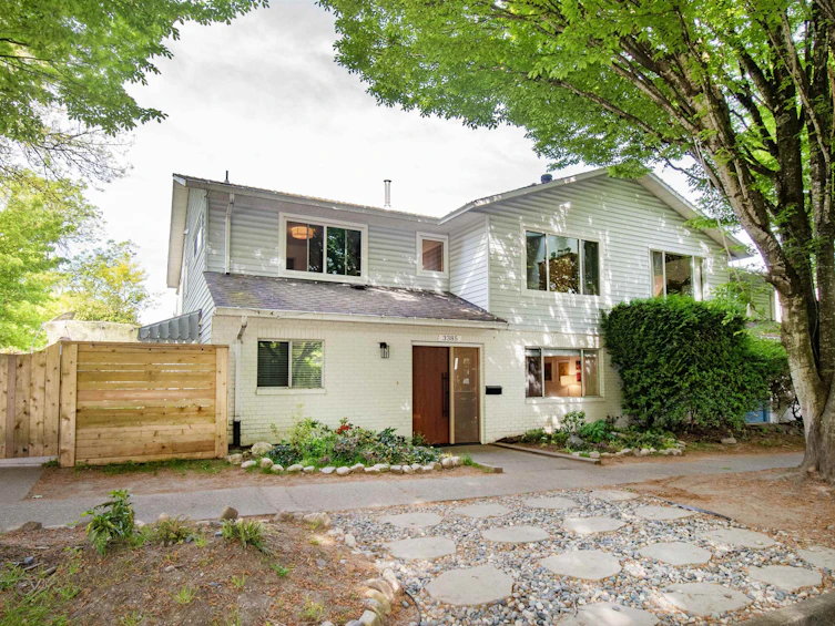 3385 Ontario Street, Vancouver, BC, V5V 5B9 - 2
