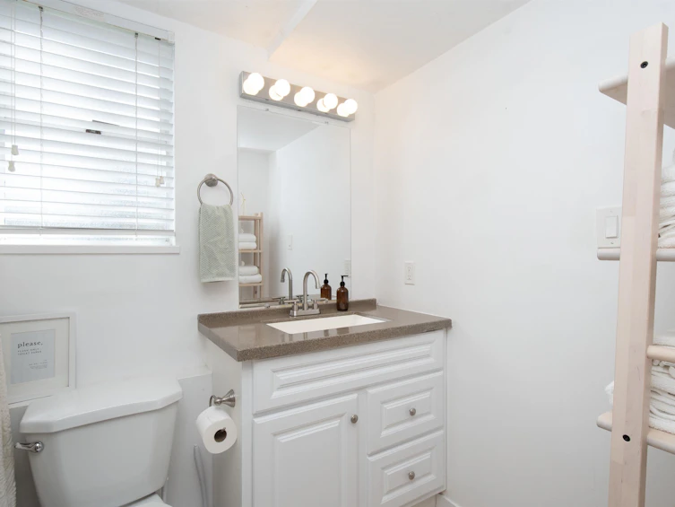 3385 Ontario Street, Vancouver, BC, V5V 5B9 - 35