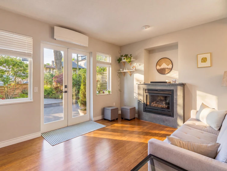 1922 E 6th Avenue, Vancouver, BC, V5N 1P7 - 3