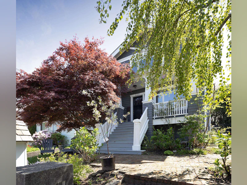 222 Princess Street, New Westminster BC V3L 1V5