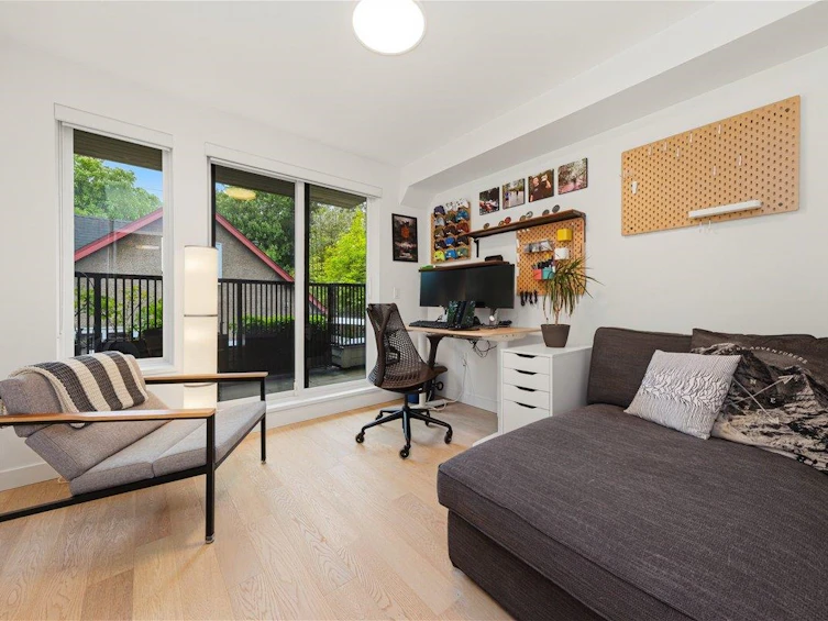 1047 Victoria Drive, Vancouver, BC, V5L 2K9 - 20