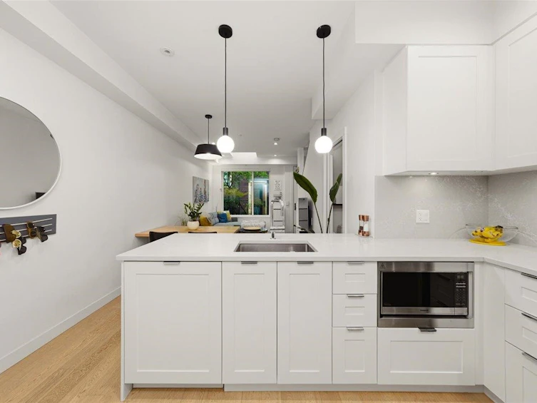 1047 Victoria Drive, Vancouver, BC, V5L 2K9 - 10