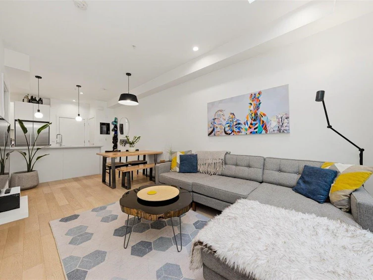 1047 Victoria Drive, Vancouver, BC, V5L 2K9 - 3