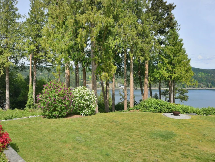 5481 Eureka Road, Halfmoon Bay, BC, V7Z 1A1 - 17